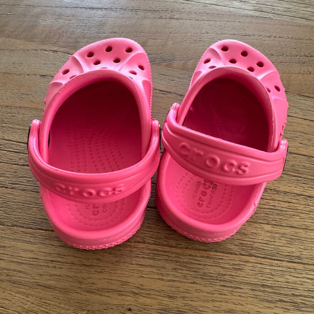 Crocs Hot Pink - Size C6 - Picture 6 of 9